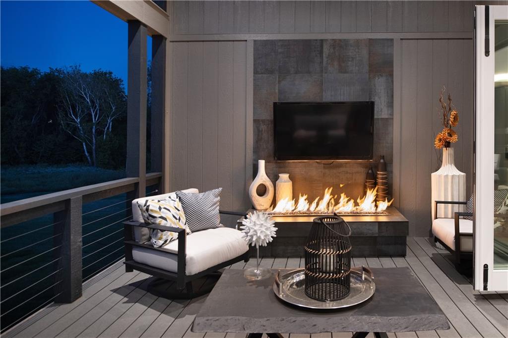 Photo 7 of 2150 NW Palisades Drive