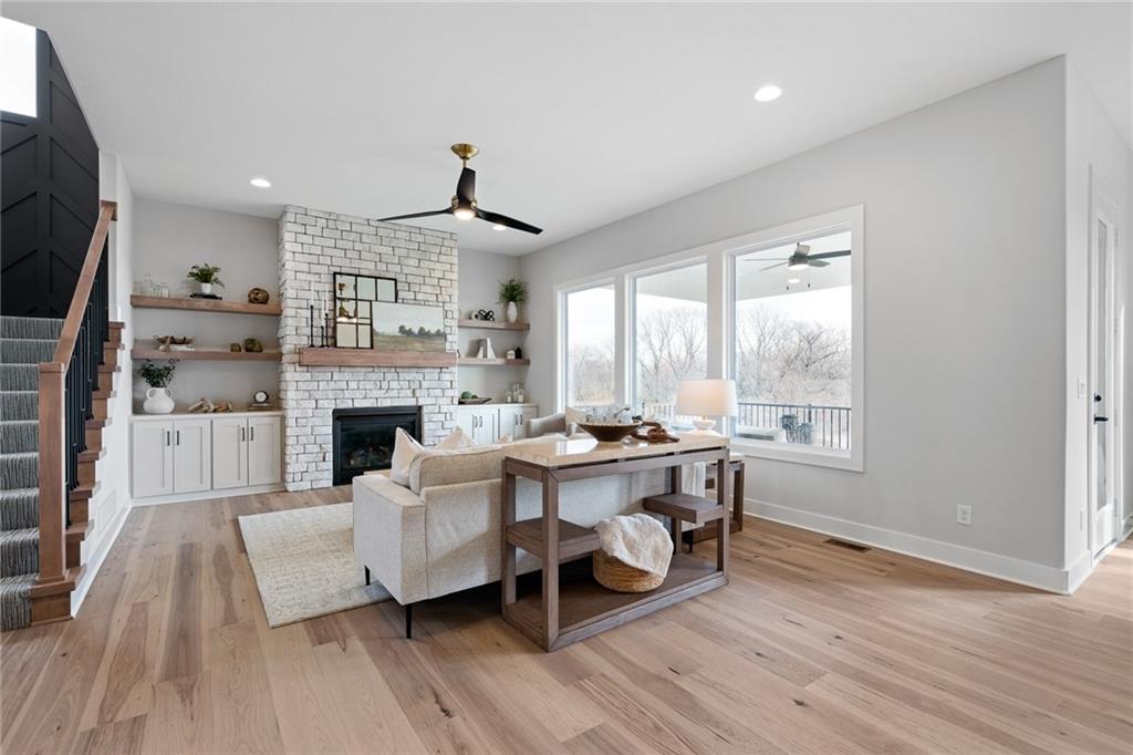 Photo 5 of 14271 S Houston Street