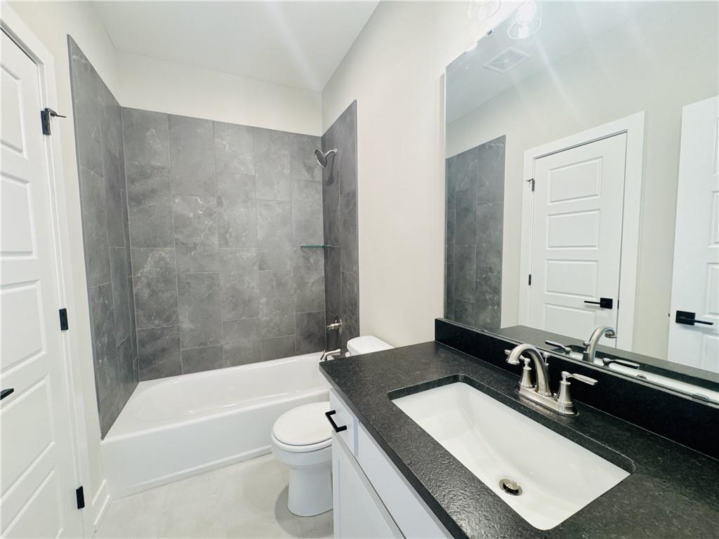 Photo 4 of 12585 N Beacon Court