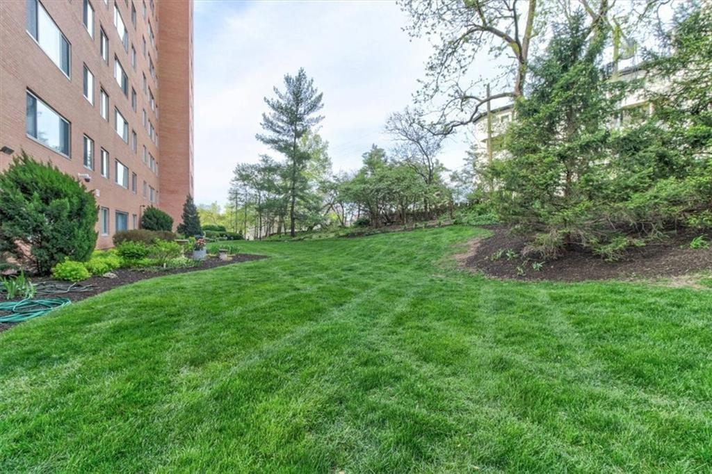 Photo 4 of 4550 Warwick Boulevard #210-211