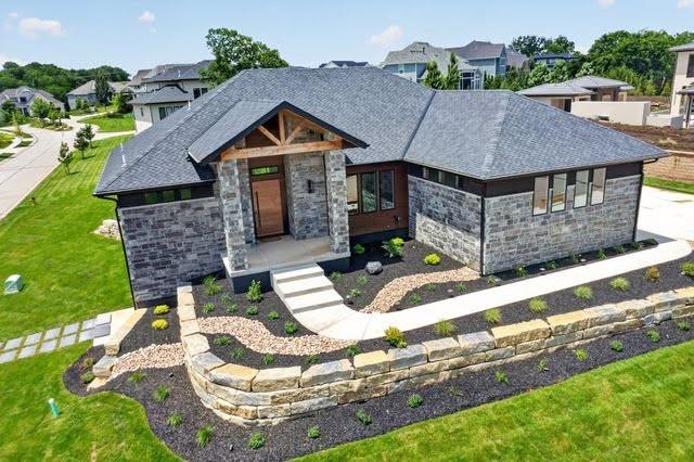 Photo of 9410 Deer Run Street