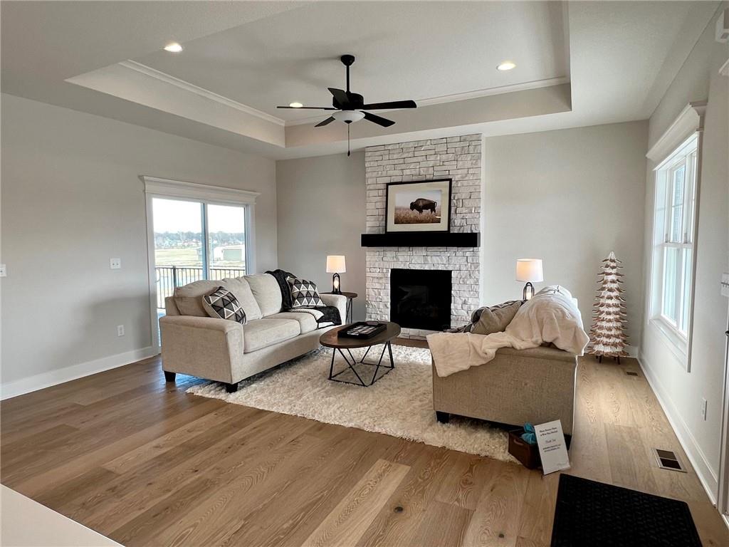 Photo 5 of 15595 N Sheridan Court