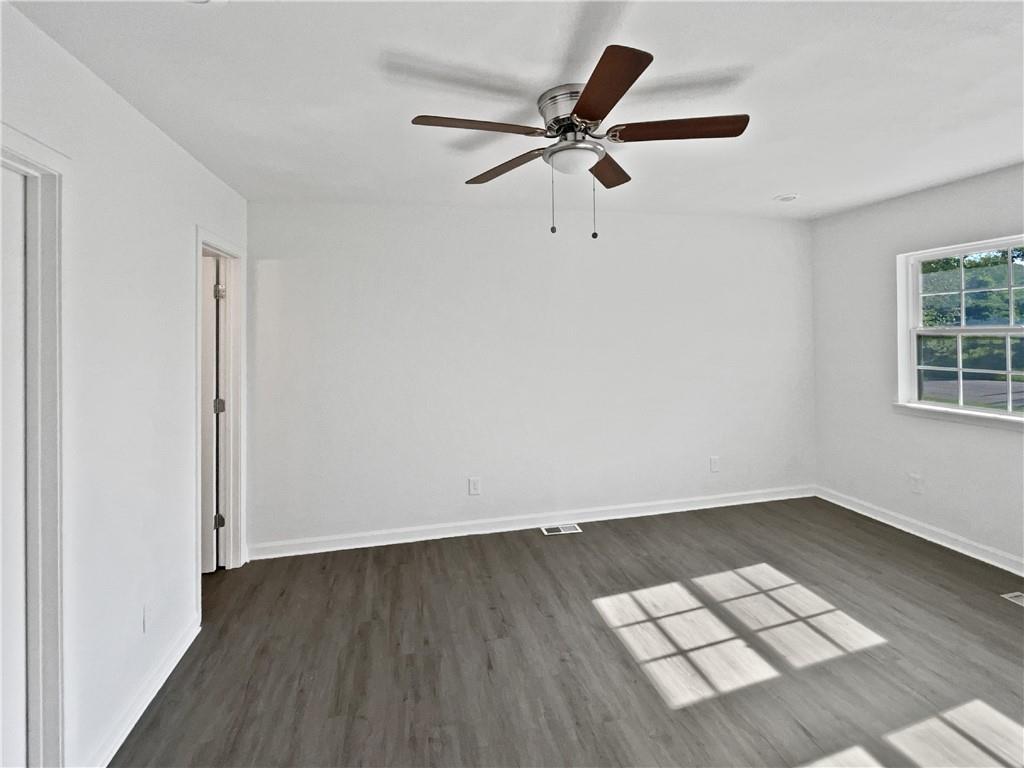 Photo 5 of 10014 Hardesty Avenue