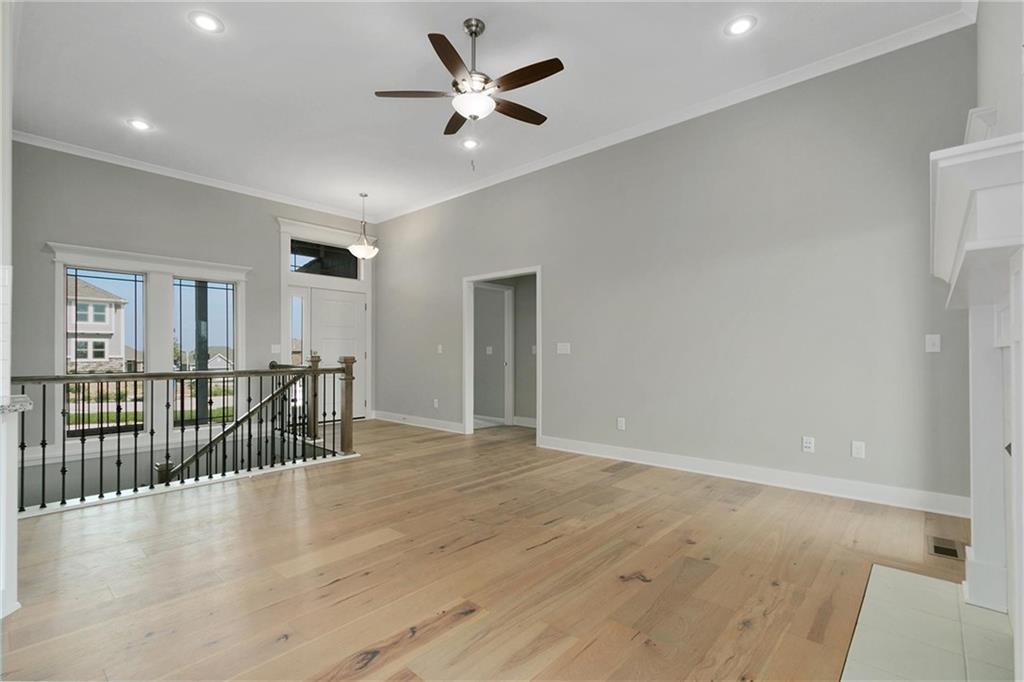 Photo 4 of 9014 N Monroe Avenue