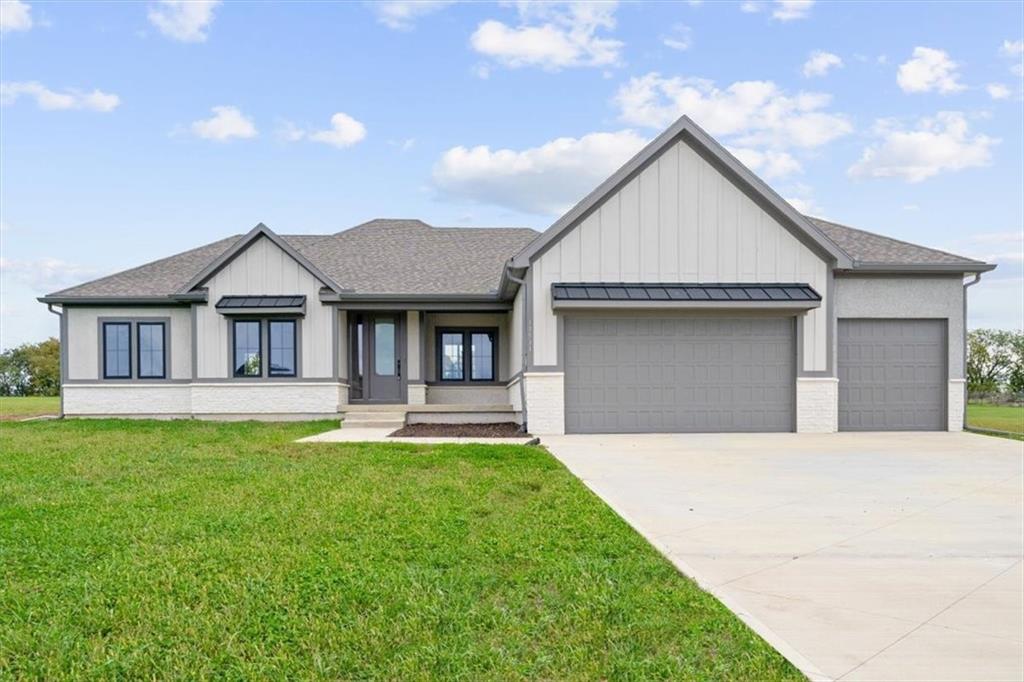Photo 3 of 13511 Woodland Ranch Drive