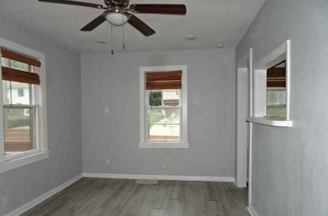 Photo 2 of 5938 Kensington Avenue