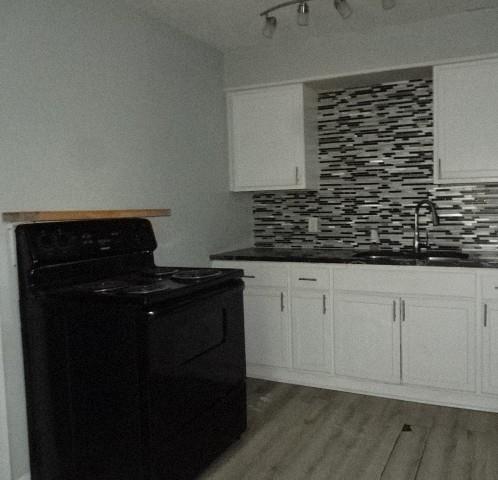 Photo 6 of 5938 Kensington Avenue