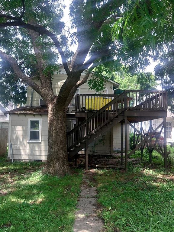 Photo 2 of 507 Brown Avenue