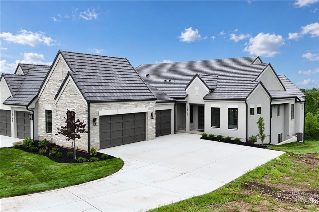 Photo of 13751 Pembroke Lane