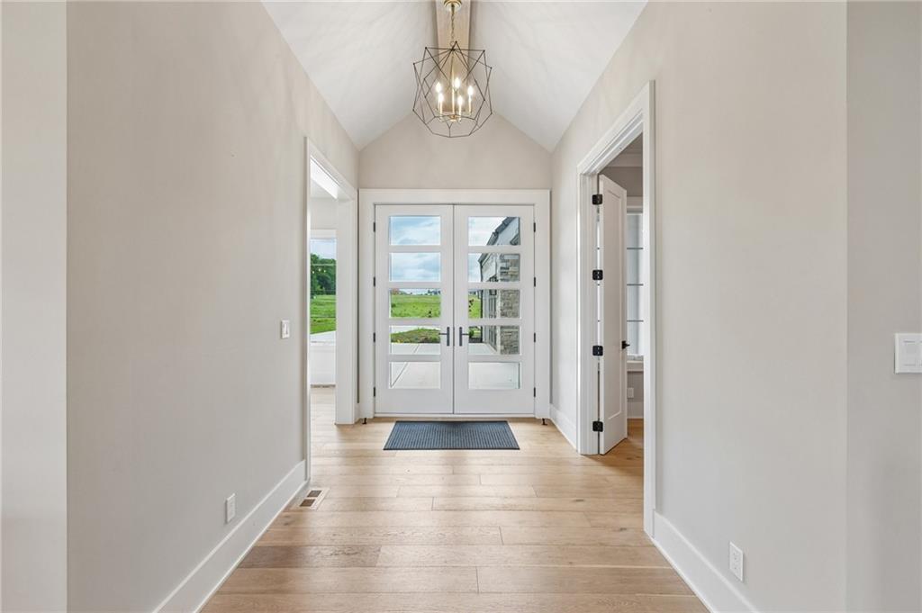 Photo 7 of 13751 Pembroke Lane