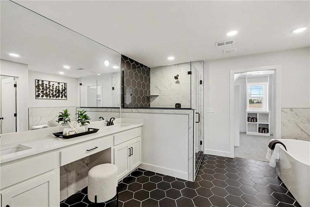 Photo 5 of 18409 Caenen Street