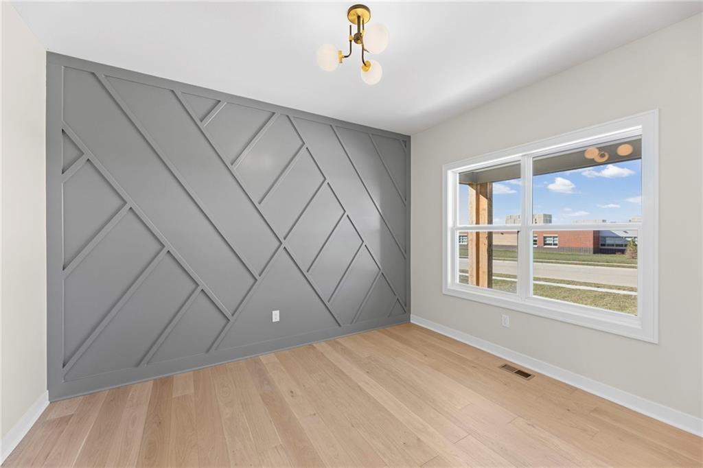 Photo 7 of 18681 W 193rd Street