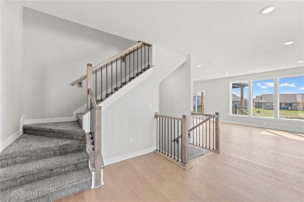 Photo 6 of 18593 W 193rd Street