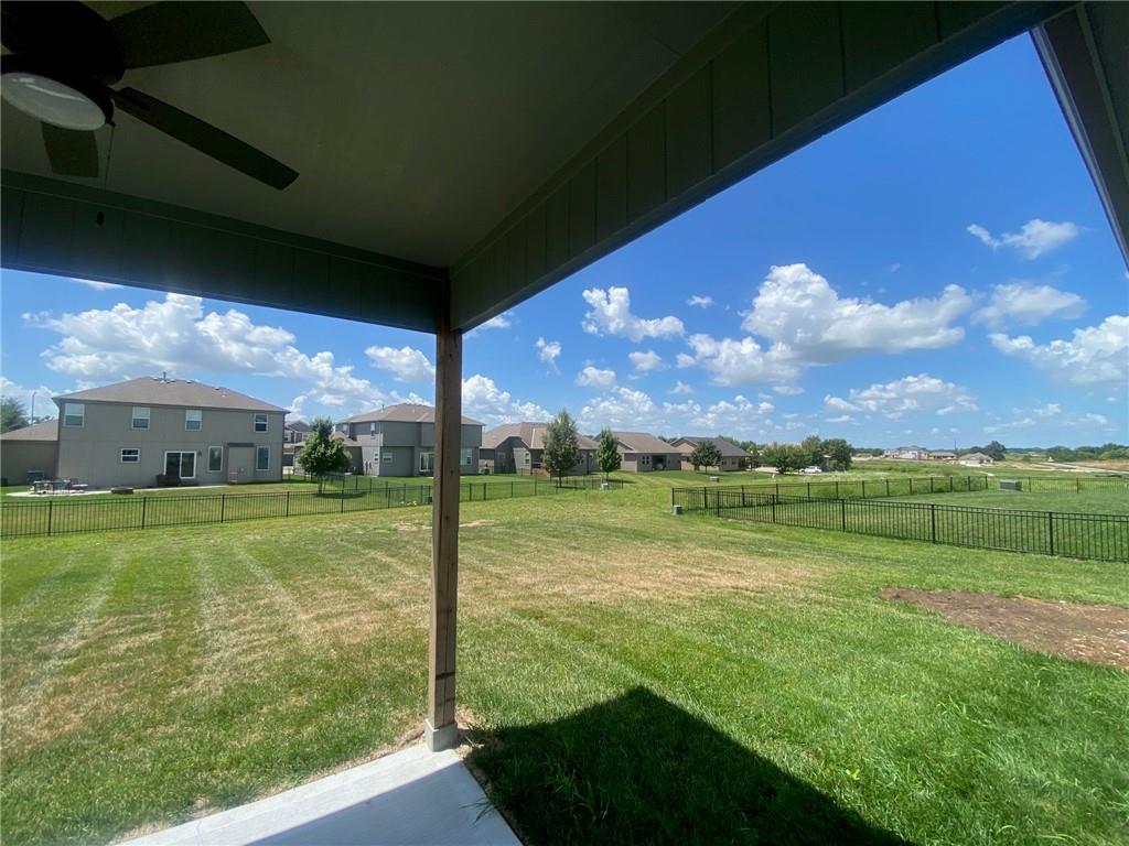 Photo 4 of 18549 W 193rd Street