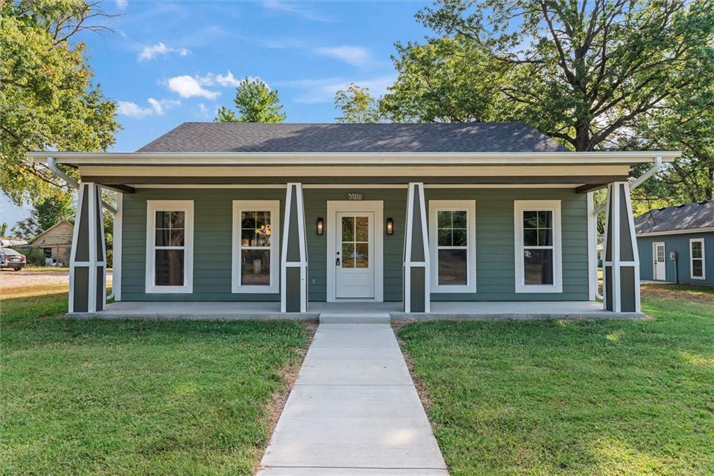 Photo of 708 N Main Street