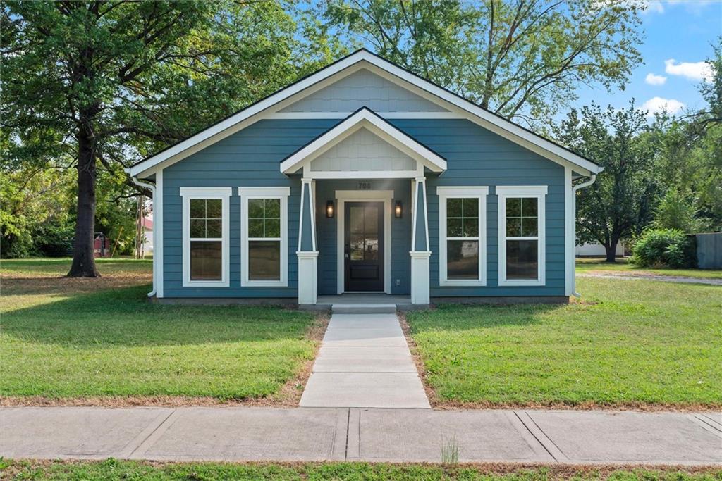 Photo of 706 N Main Street