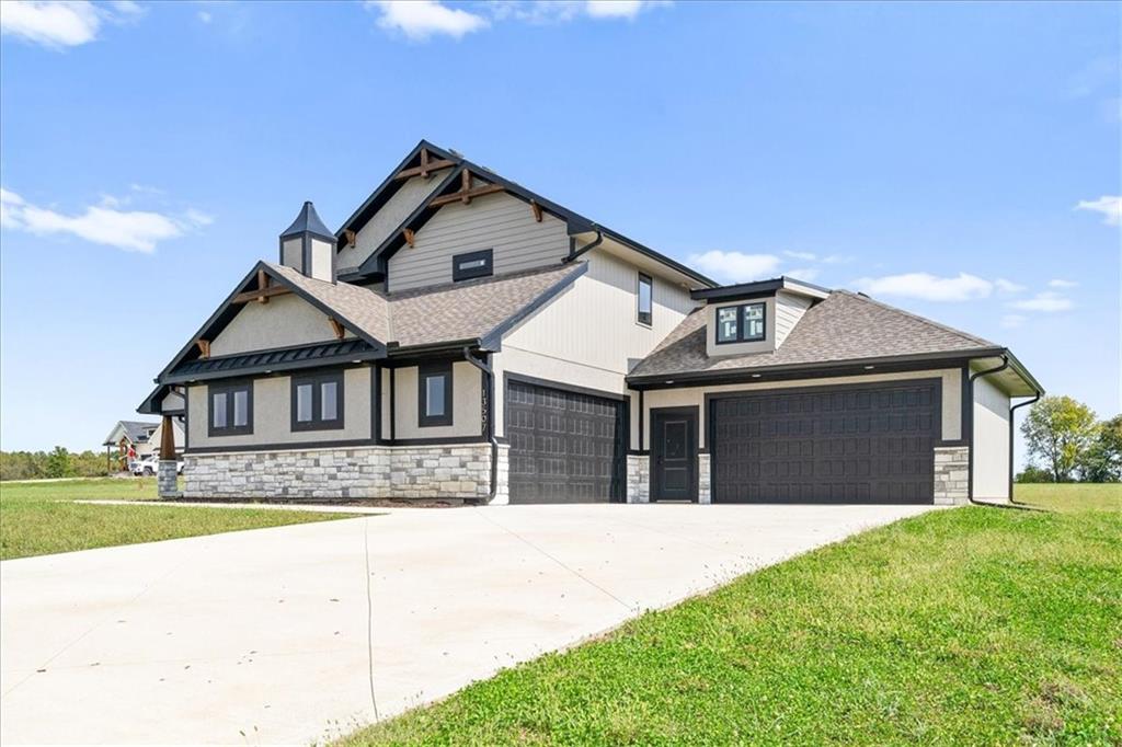 Photo 3 of 13507 Woodland Ranch Drive