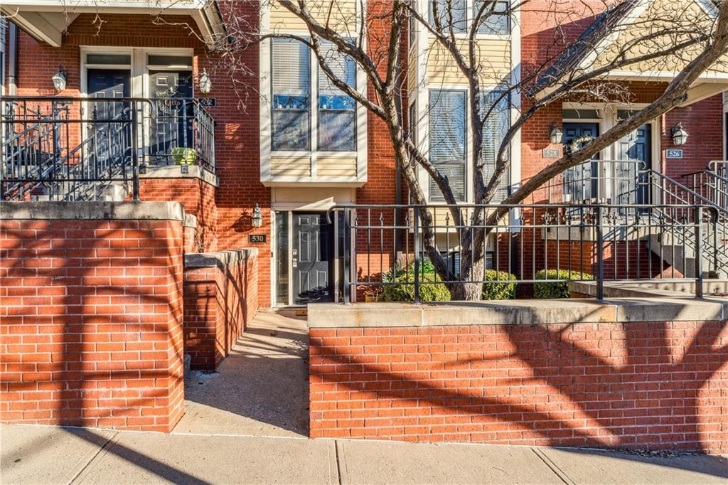 Photo 2 of 530 W 10th Street #530