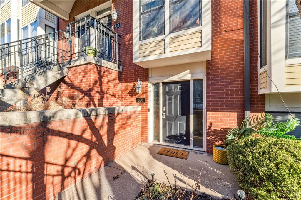 Photo 5 of 530 W 10th Street #530