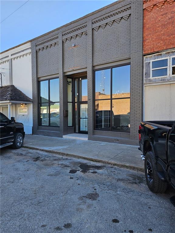 Photo of 215 Main Street