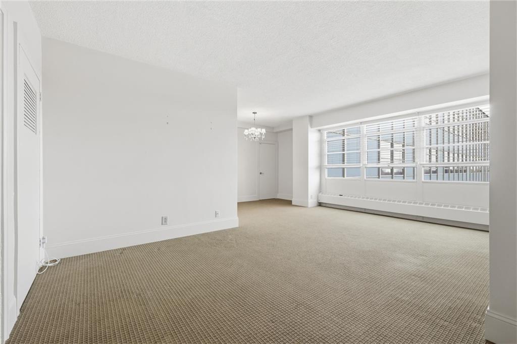 Photo 5 of 333 W Meyer Boulevard #1104