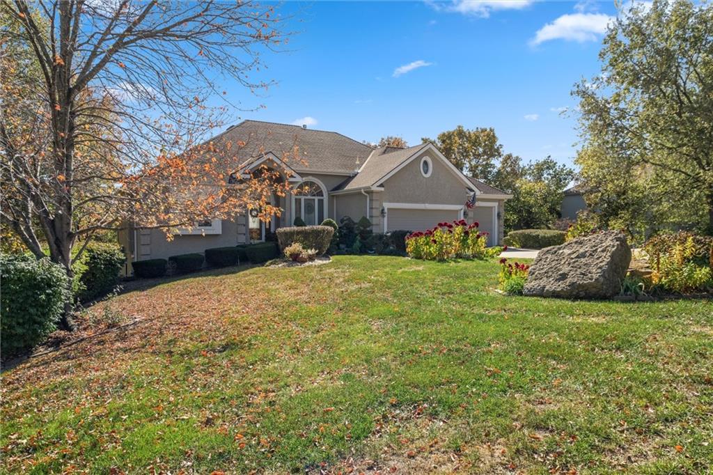 Photo 3 of 14733 Timber Lane