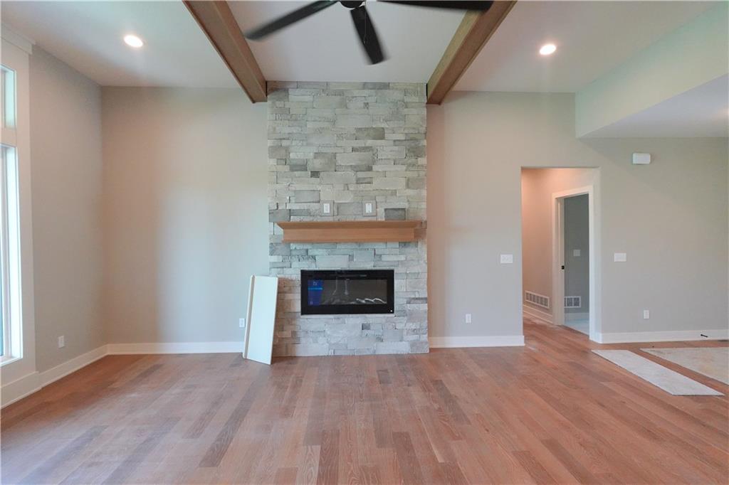 Photo 7 of 12730 NW Larkspur Lane