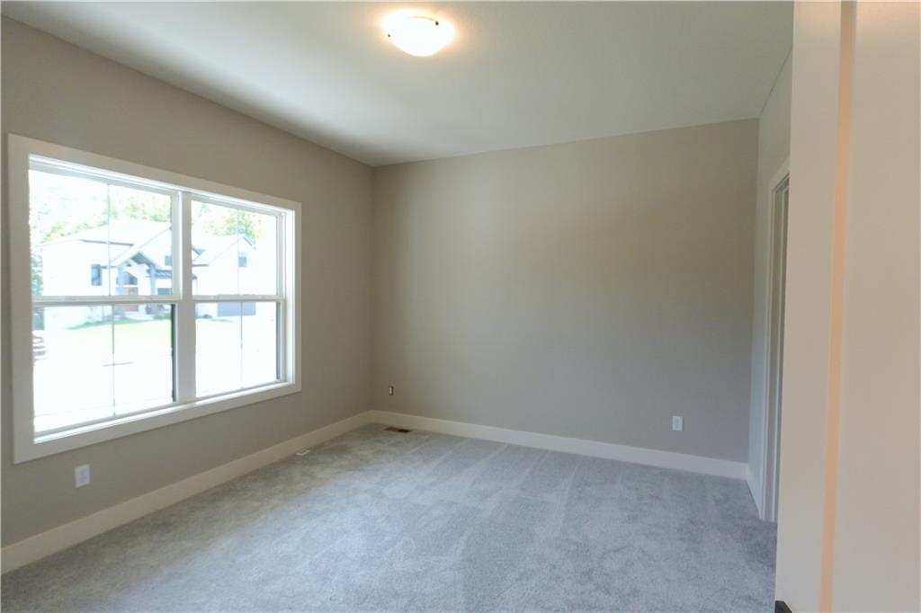 Photo 3 of 12740 NW Larkspur Lane