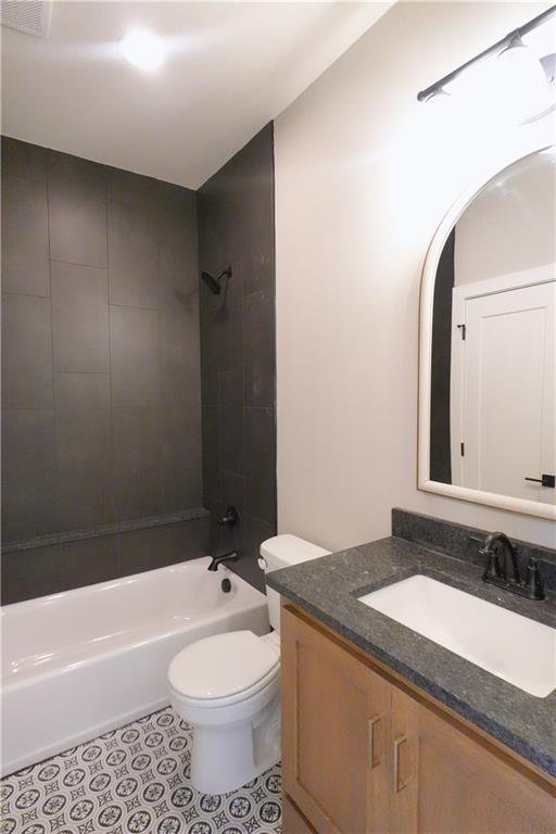 Photo 4 of 12740 NW Larkspur Lane