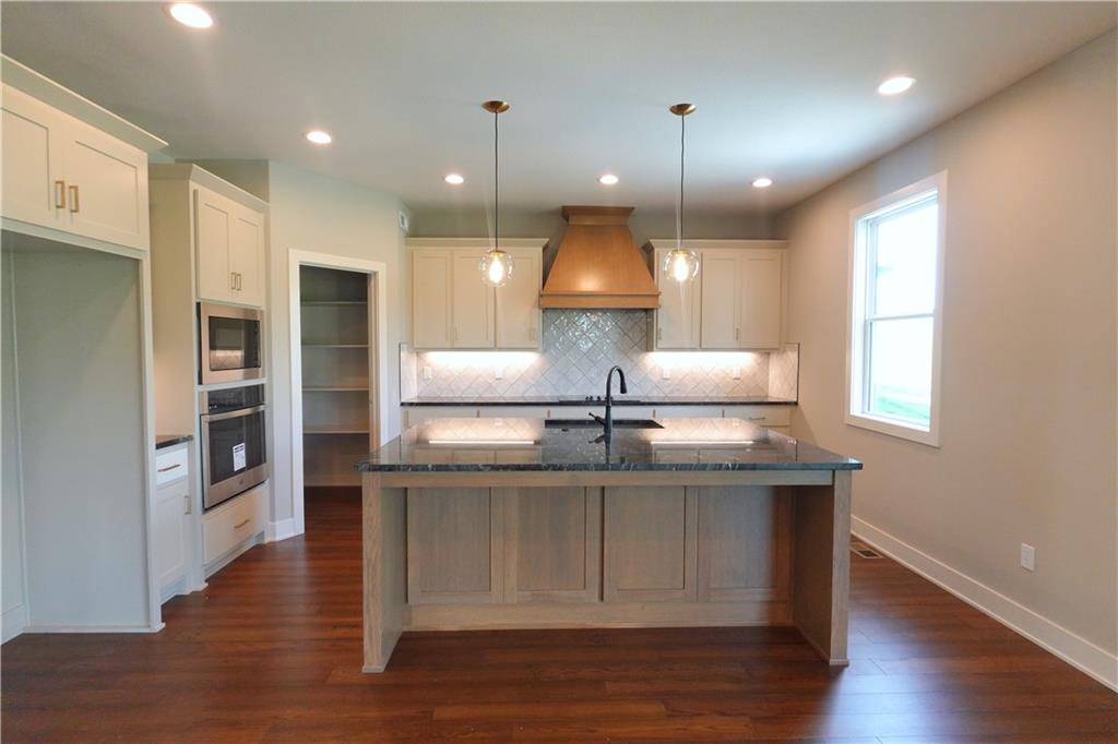 Photo 7 of 12740 NW Larkspur Lane