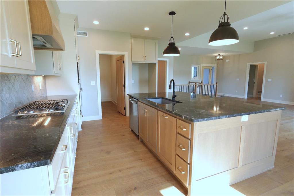 Photo 5 of 12770 NW Larkspur Lane