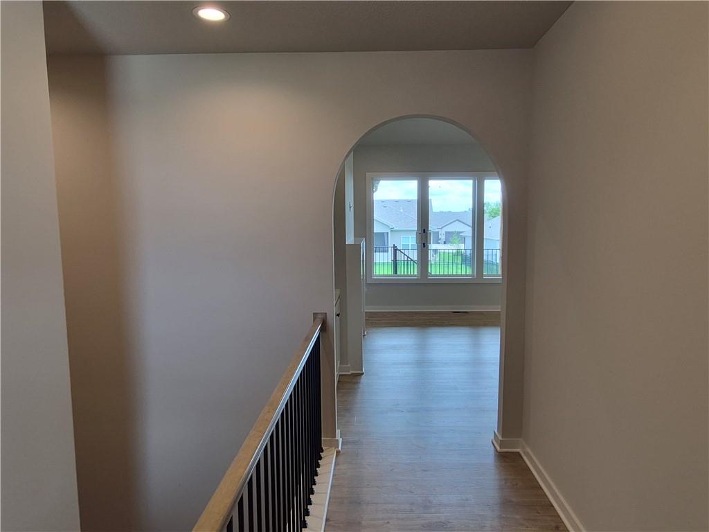Photo 4 of 4943 N 146th Street