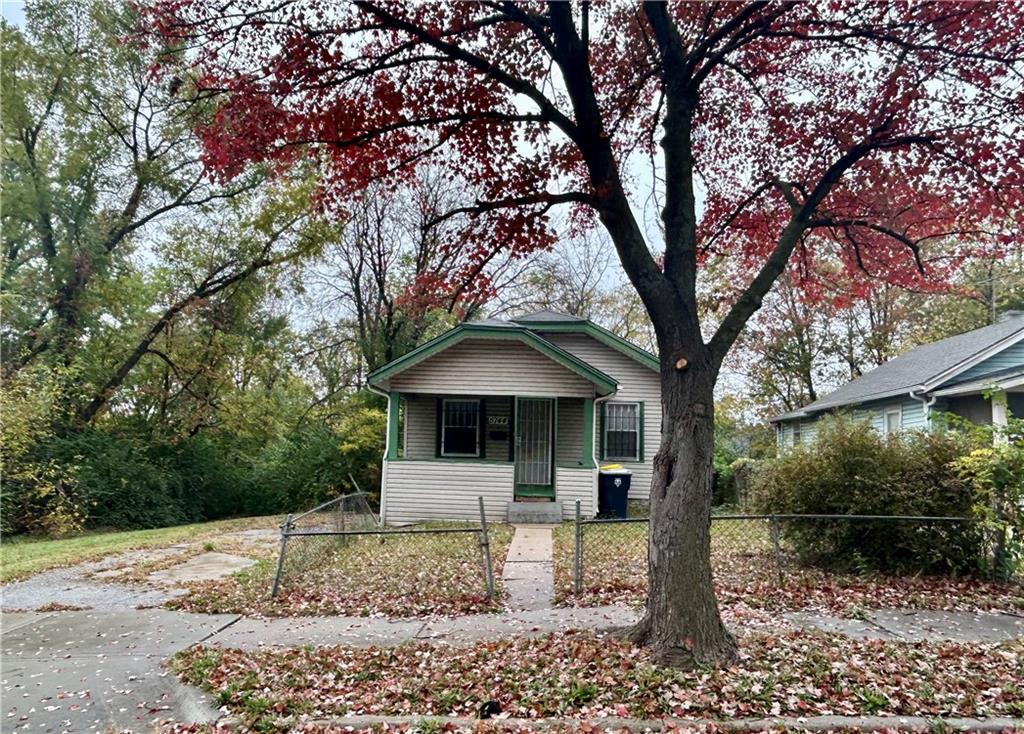 Photo 2 of 5744 Indiana Avenue