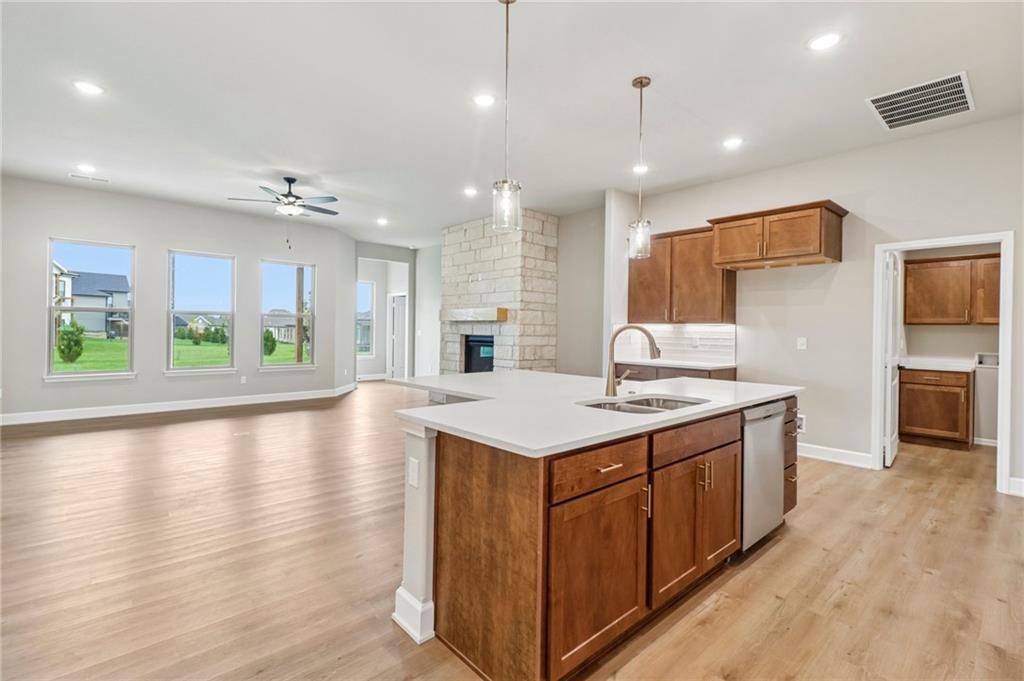 Photo 7 of 16564 W 166th Court