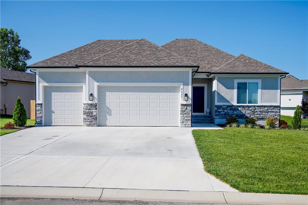Photo of 2625 SW Summer Creek Place