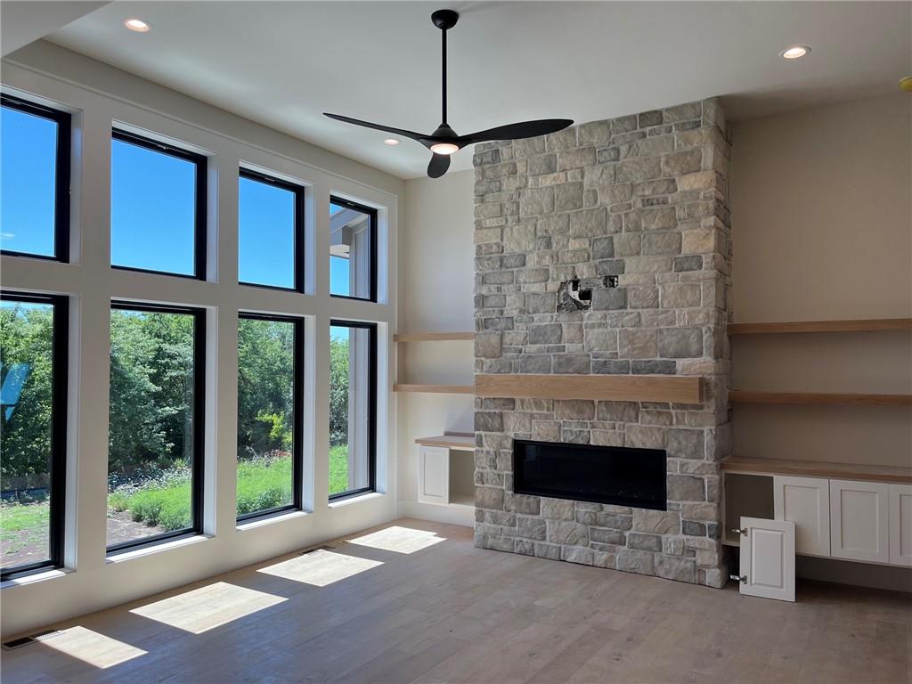 Photo 2 of 18109 Cody Street