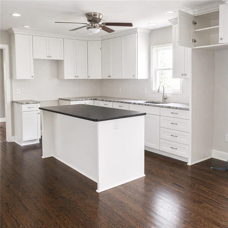 Photo 2 of 8220 Freeman Avenue