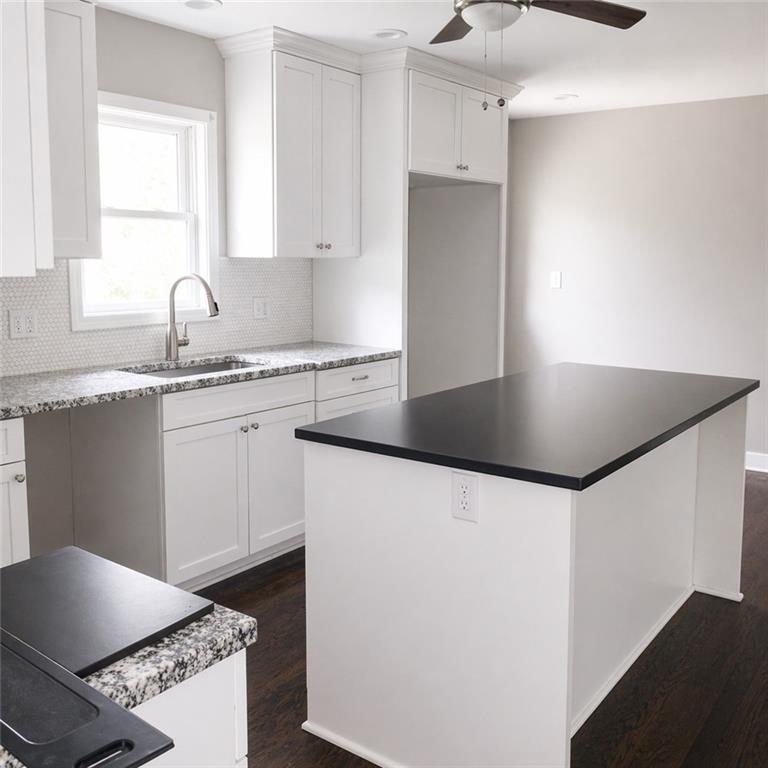Photo 3 of 8220 Freeman Avenue