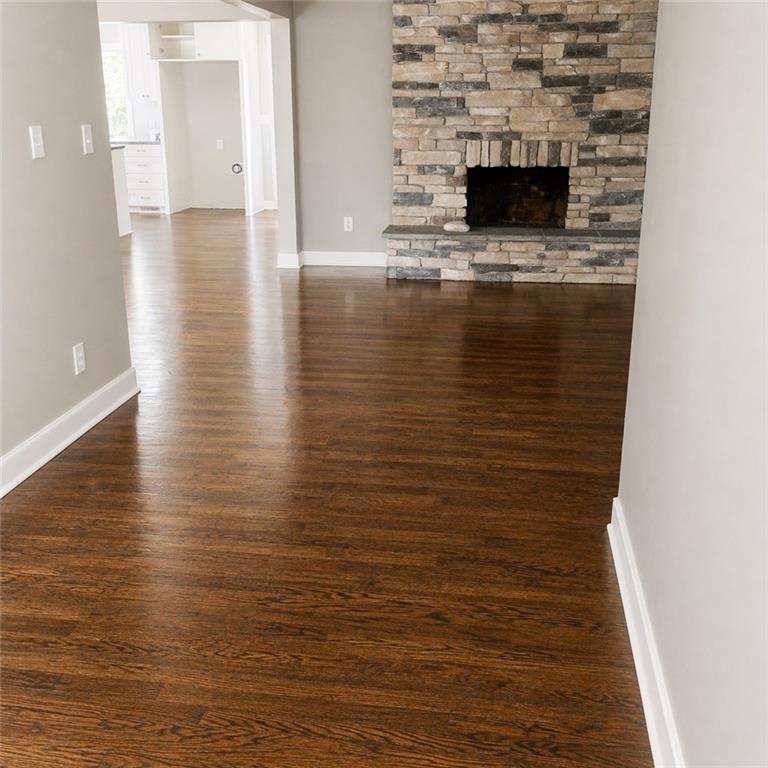 Photo 4 of 8220 Freeman Avenue