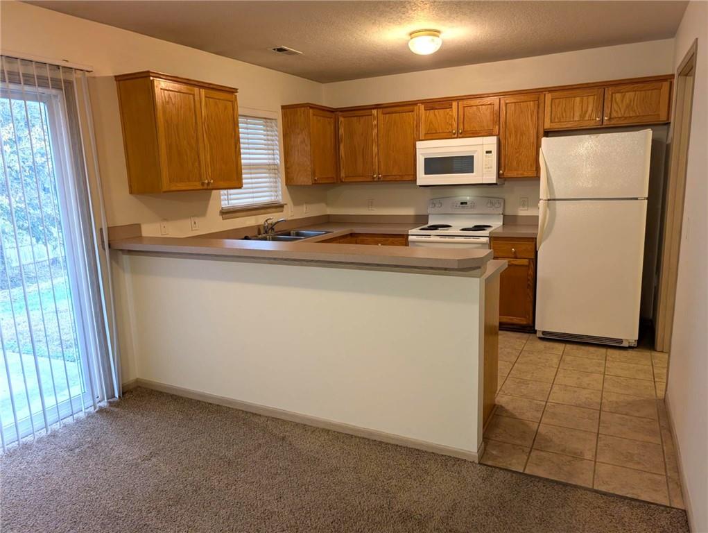 Photo 4 of 1230 Helen Court