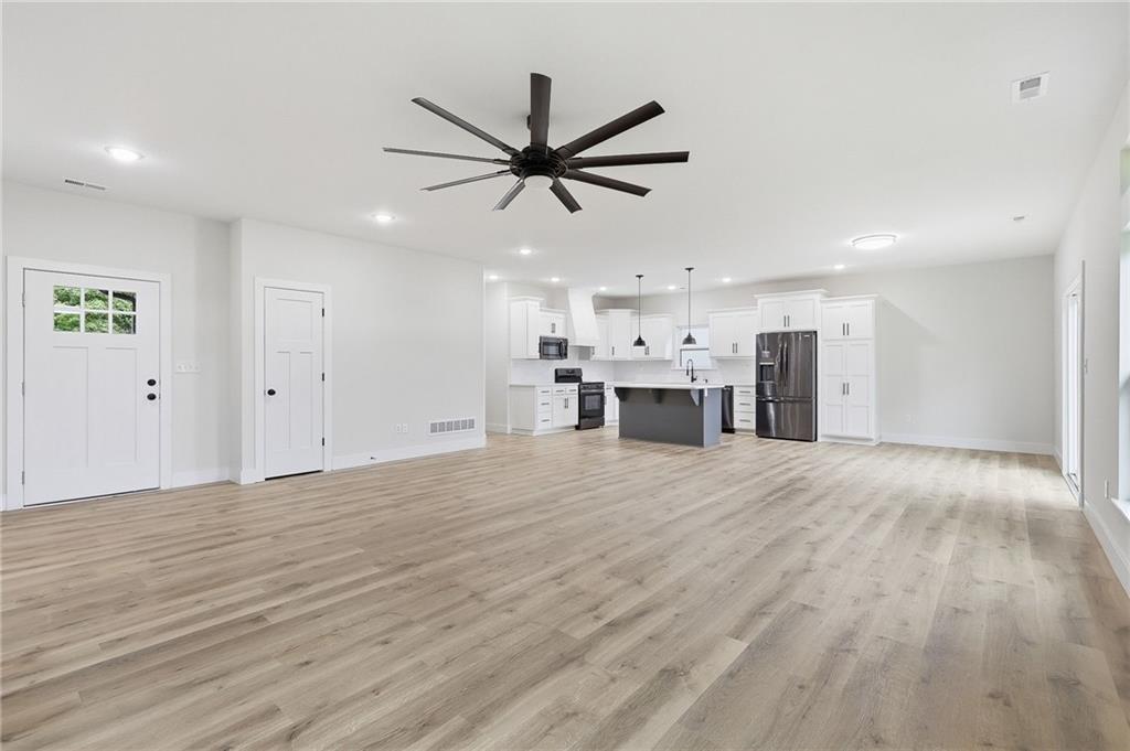 Photo 3 of 204 Sellman Street