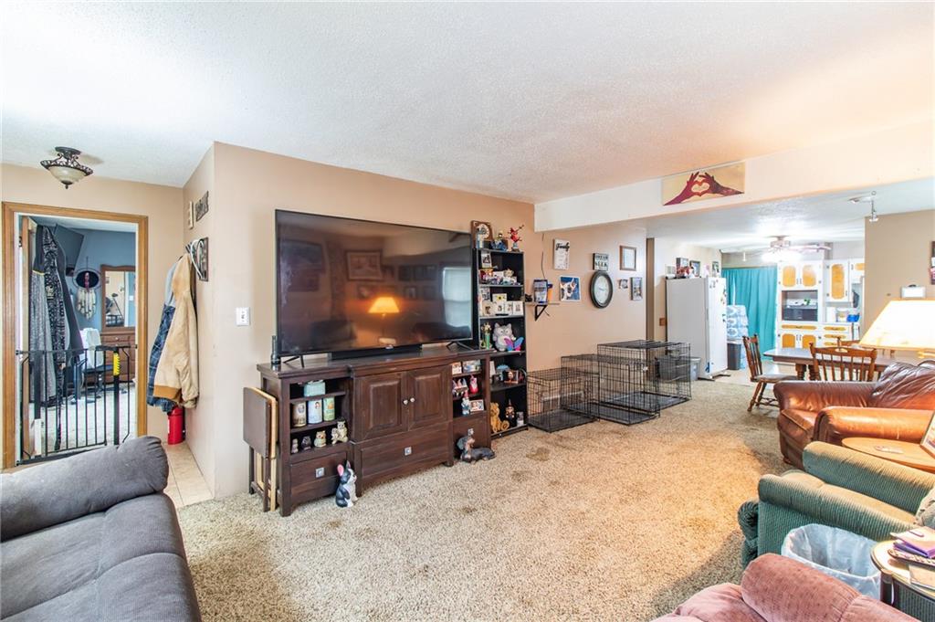 Photo 5 of 116 W Rives Road
