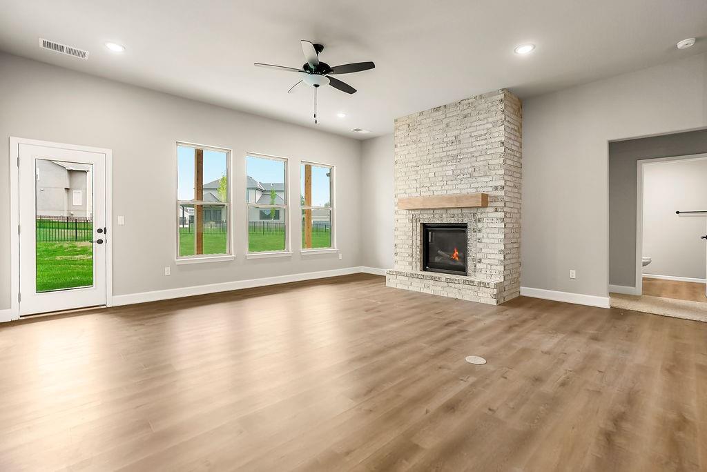 Photo 3 of 16386 W 166th Court