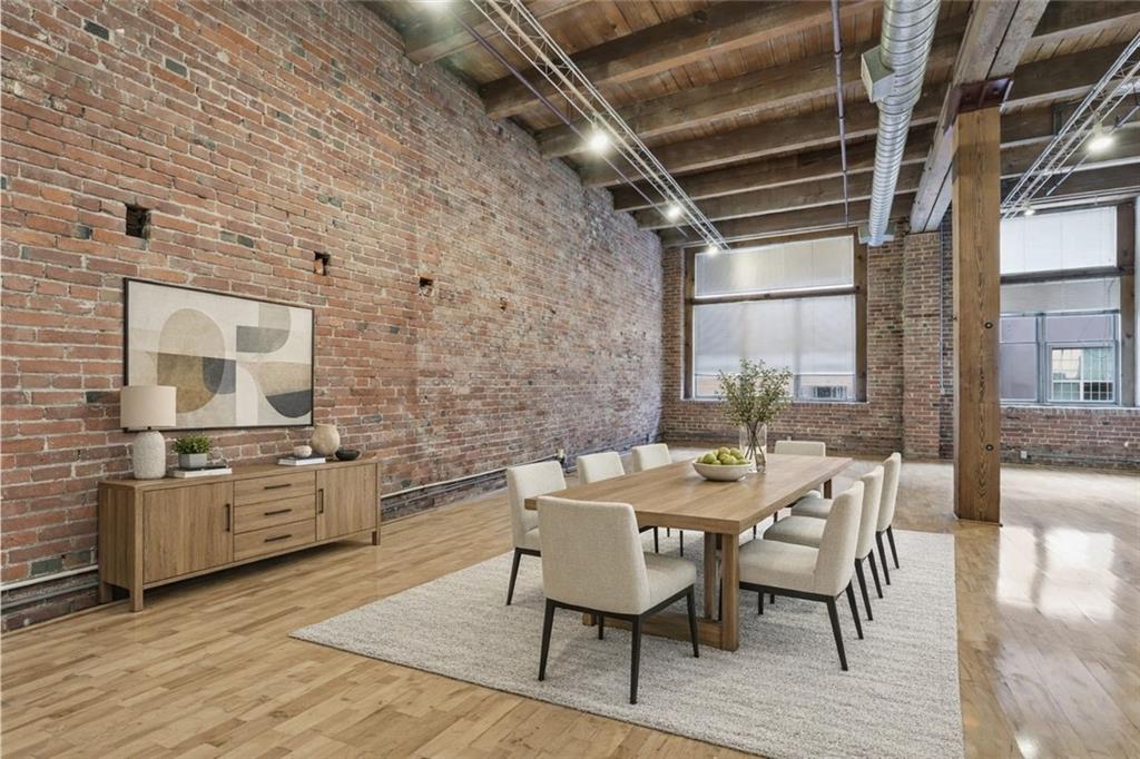 Photo of 306 W 7 Street #203
