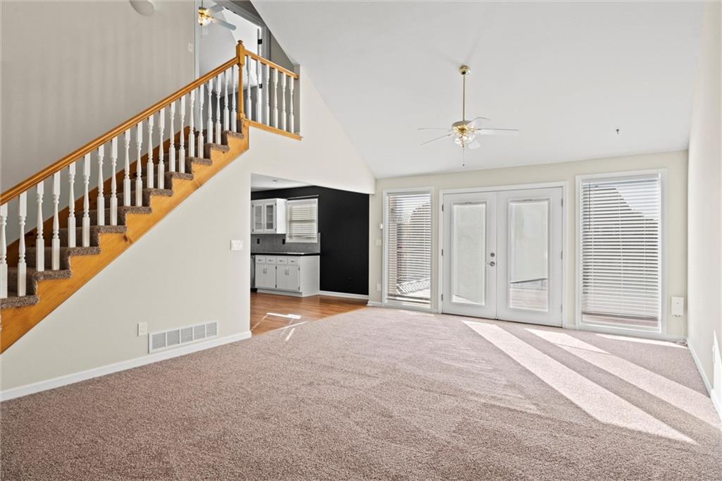 Photo 6 of 741 SW Windsong Circle