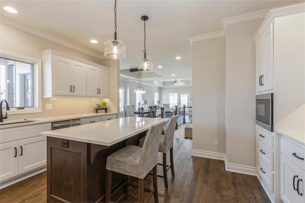 Photo 7 of 11419 S Waterford Drive