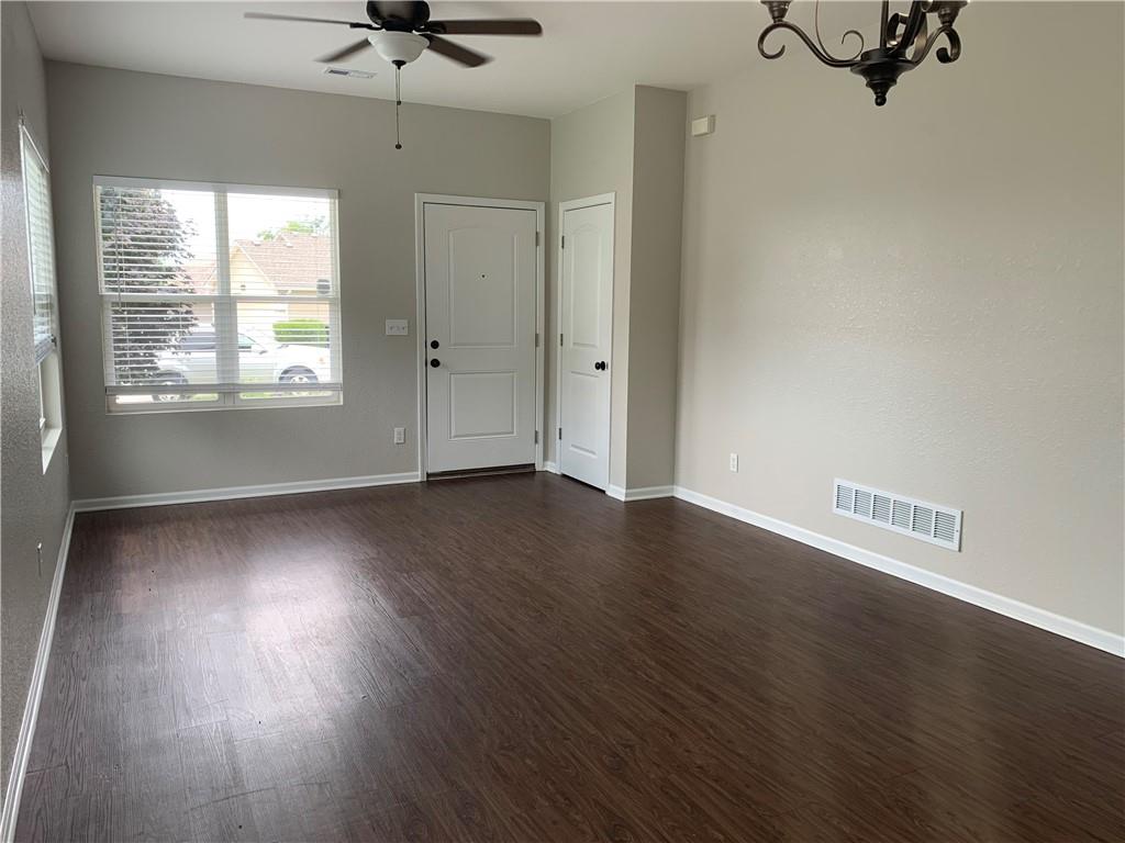 Photo 4 of 810 Riffle Drive