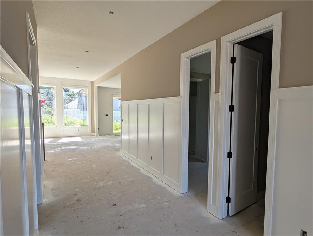 Photo 2 of 2368 NE Colonnade Avenue