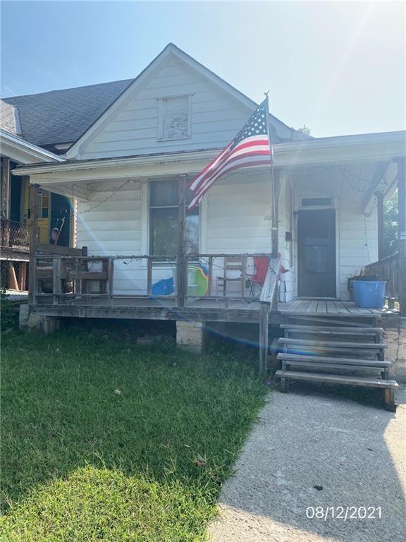 Photo of 2325 Fairmount Avenue