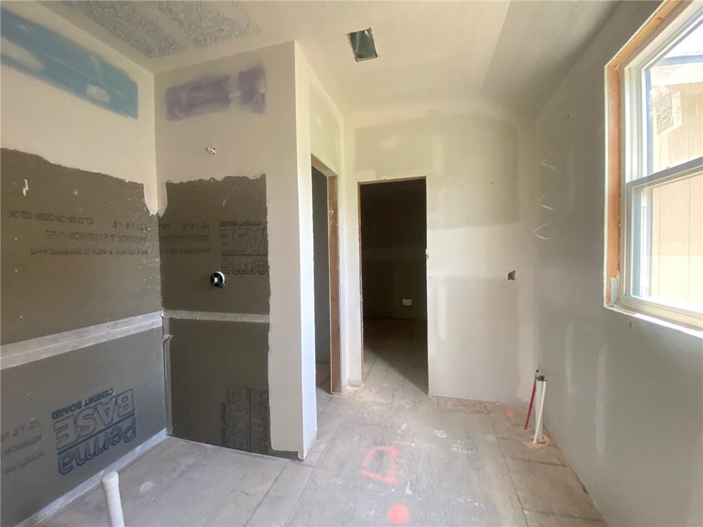 Photo 5 of 19326 Skyview Lane